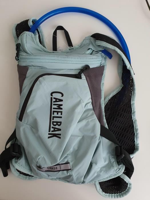 CAMELBAK Chase Bike Vest 2,5l dmsk batoh s pitnm vakem - POUZE JEDEN KUS  blue haze/black